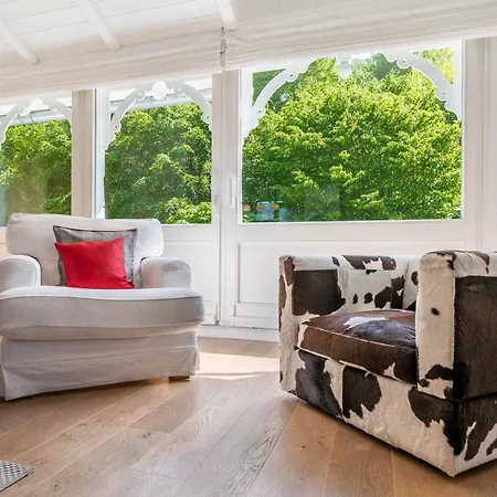 Stubnitz Apartment *