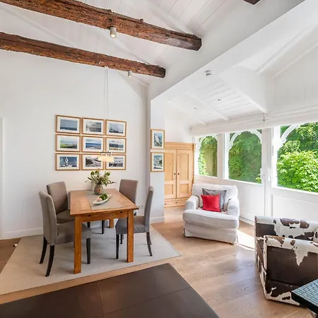 Apartment Stubnitz *